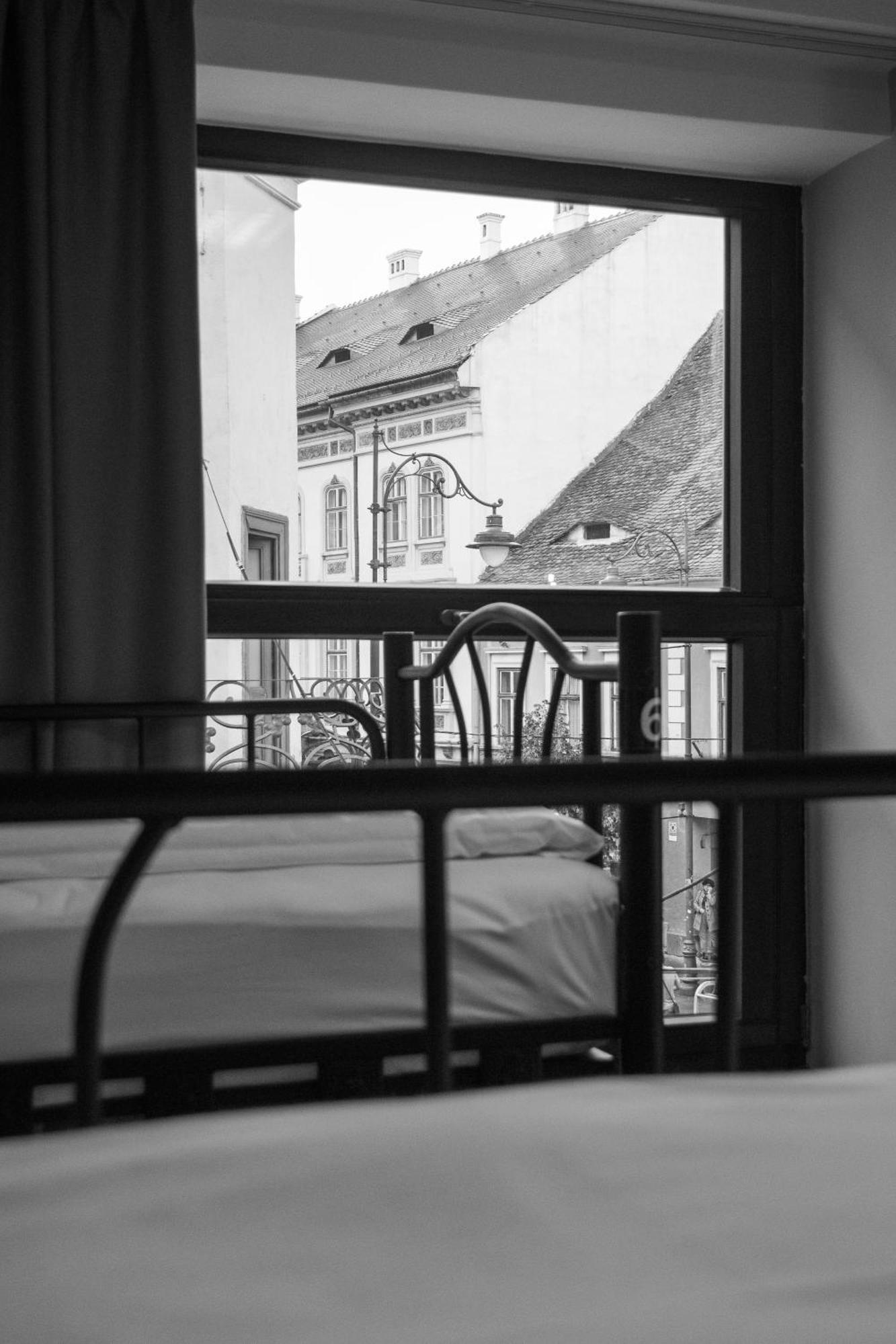 B13 Hostel Sibiu Dış mekan fotoğraf