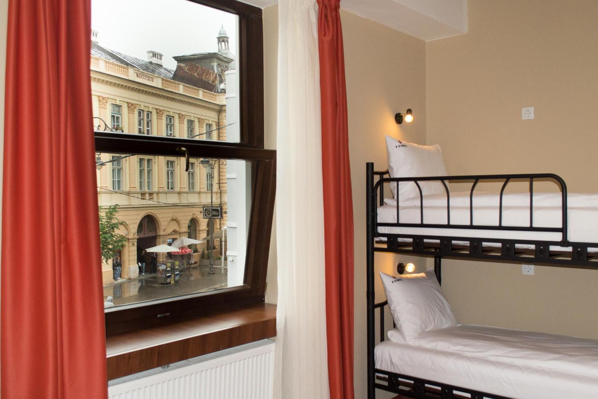 B13 Hostel Sibiu Dış mekan fotoğraf