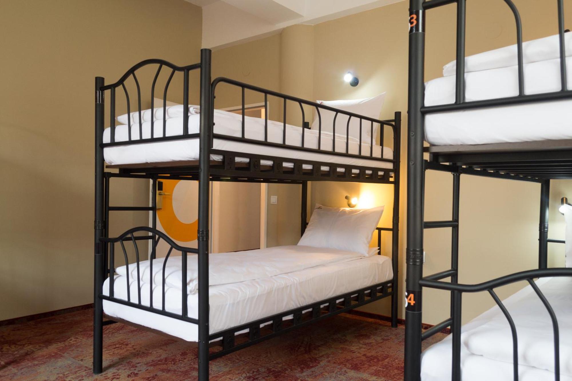 B13 Hostel Sibiu Dış mekan fotoğraf