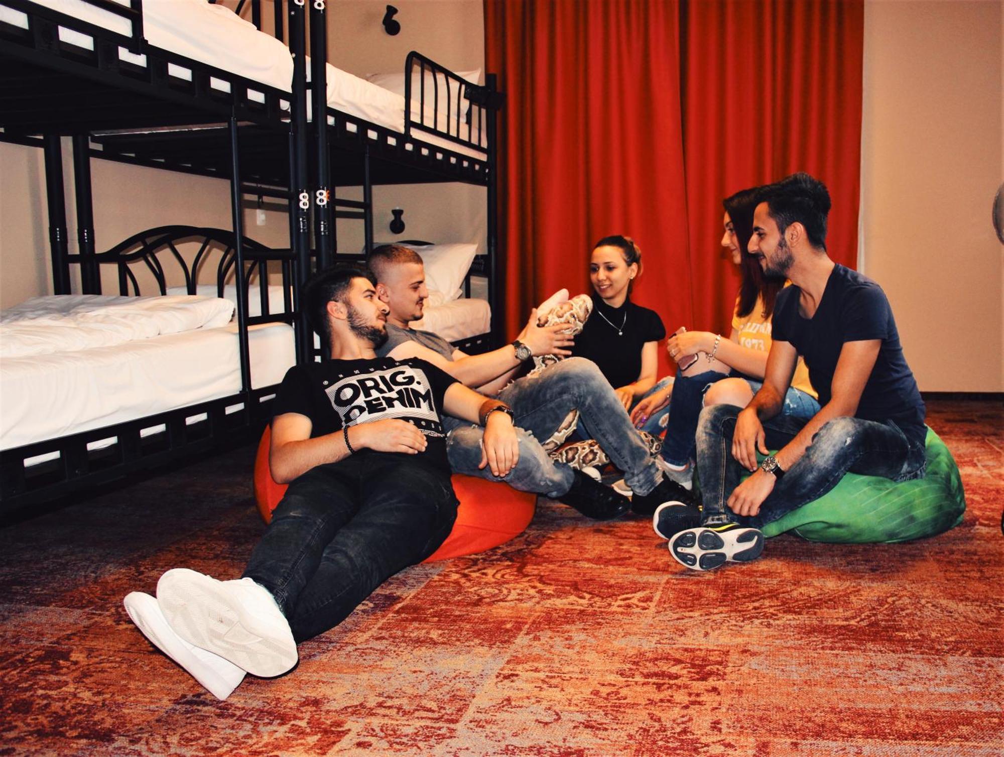 B13 Hostel Sibiu Dış mekan fotoğraf